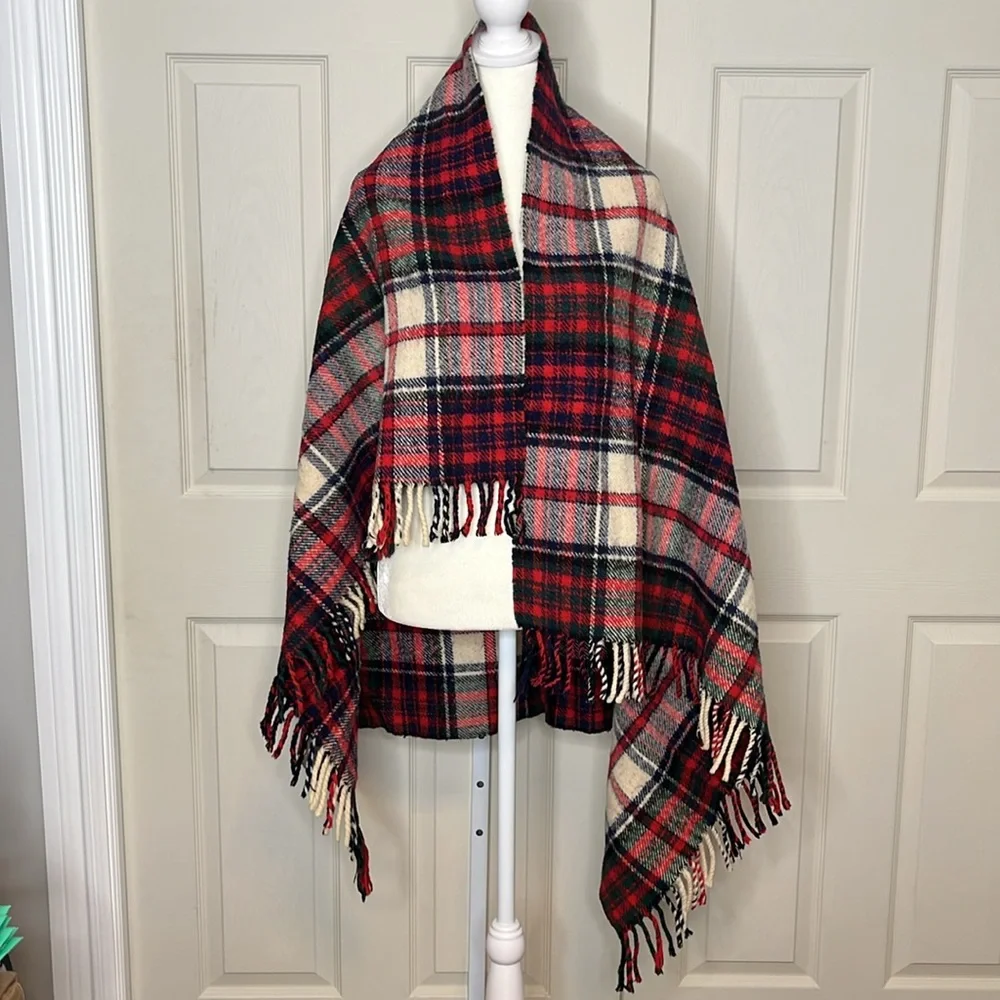 Archie Brown & Son Wool Woven